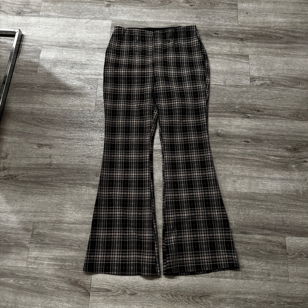 Timing multicolored Flare Pants with Classic plaid Pattern